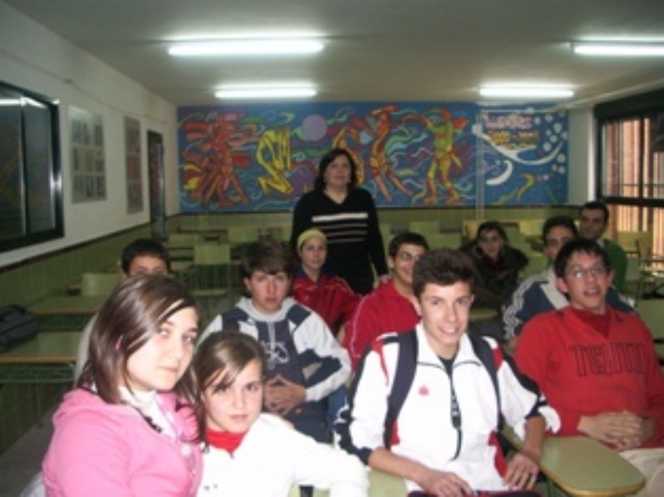 Alumnos 4º ESO con la Directora de Coordinación de Educación de la DGT de Badajoz
